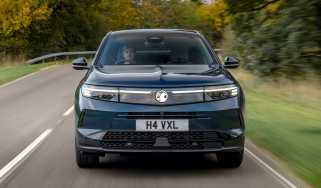 Vauxhall Grandland Hybrid - full front